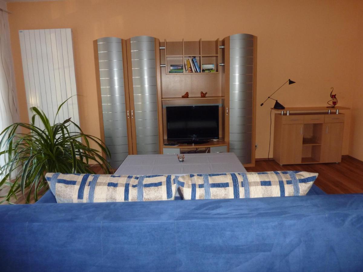Ferienwohnung Am Deich Блекеде Екстер'єр фото