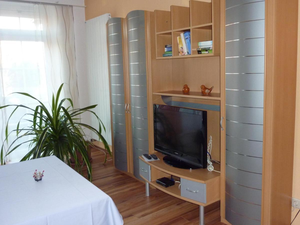 Ferienwohnung Am Deich Блекеде Екстер'єр фото